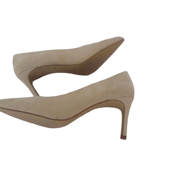 New Pair of J Crew Beige Faux Suede 3" Pointy Toe Heels in Size 10M - Picture 3 of 8